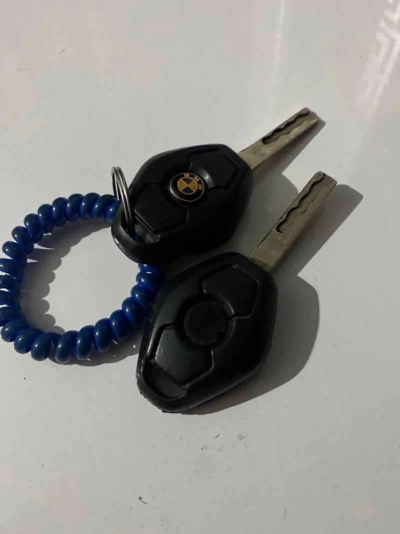 BMW 525, снимка 11 - Автомобили и джипове - 53180380