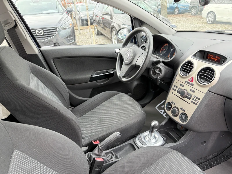 Opel Corsa 1.2 i АВТОМАТИК, снимка 9 - Автомобили и джипове - 53478232