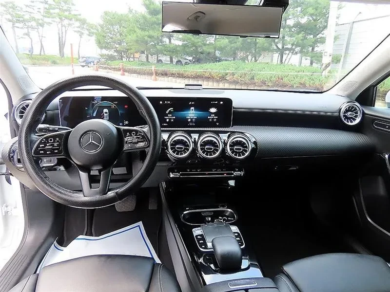 Mercedes-Benz 220 Hatchback | Mobile.bg � ����������� 7