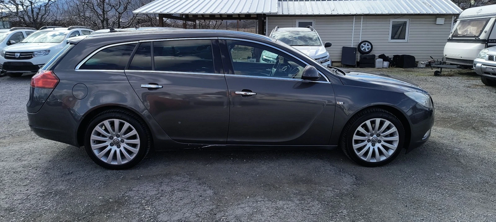 Opel Insignia 2.0 CDTI.131кс 6ск - изображение 8