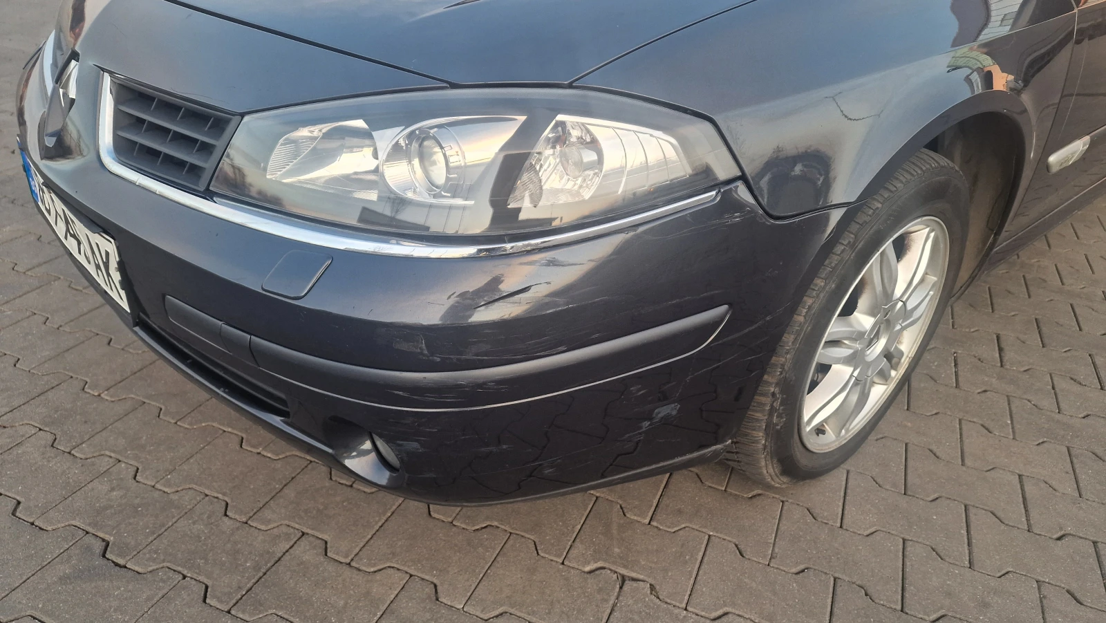 Renault Laguna  - изображение 8