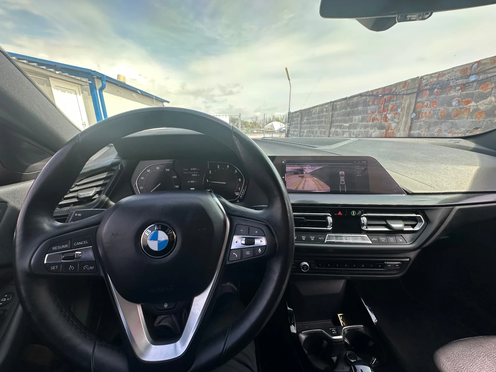 BMW 228  - изображение 8