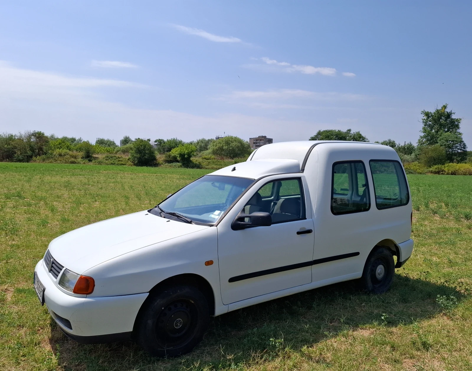 VW Caddy  - изображение 3