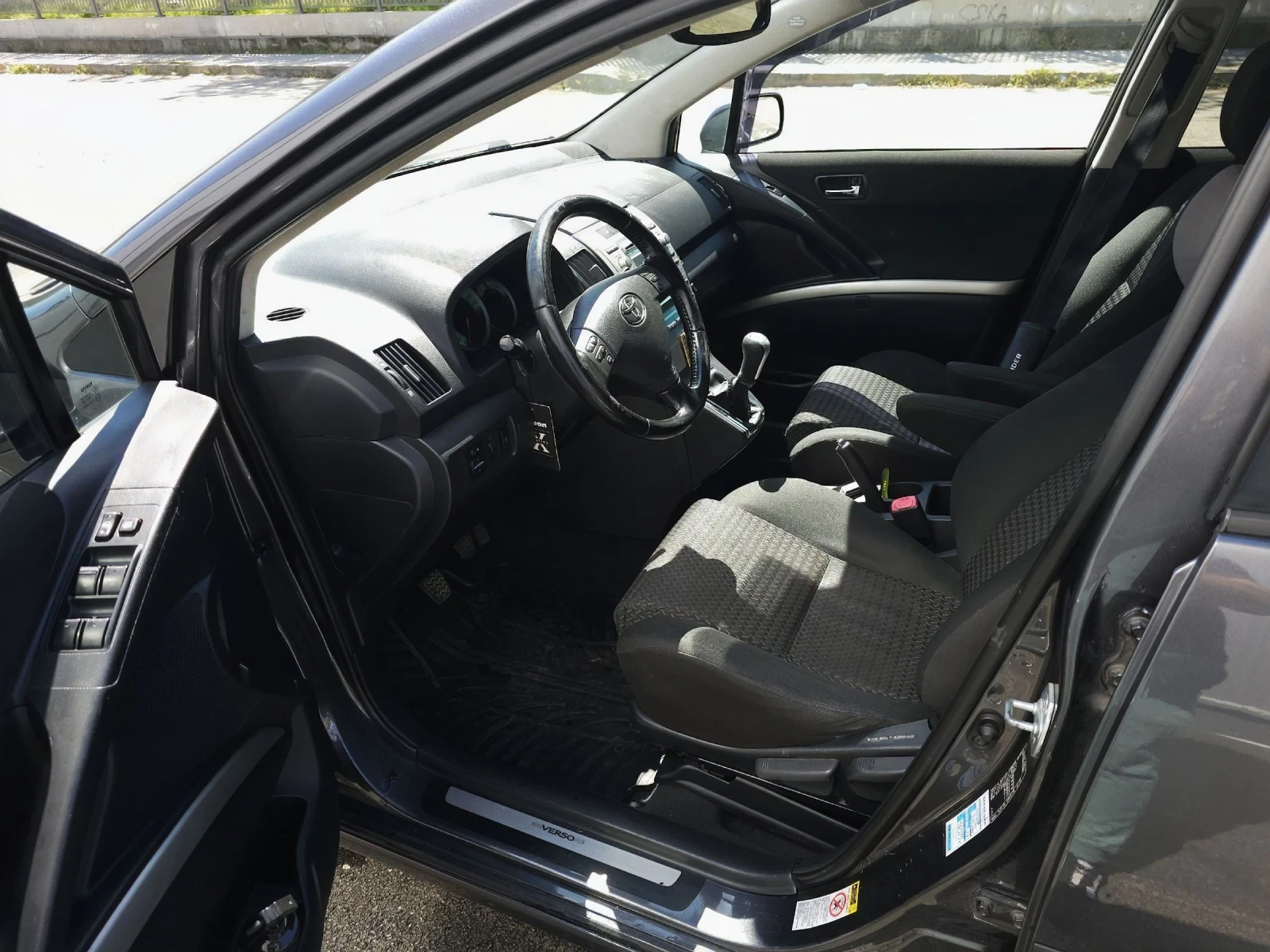 Toyota Corolla verso 2.2 D4D | Mobile.bg   11