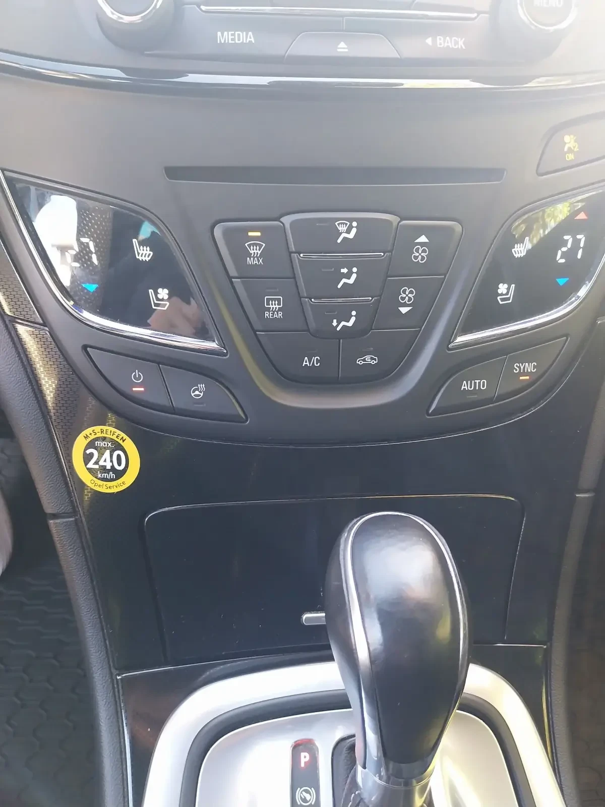 Opel Insignia Bi-turbo 4x4 LED Bi-xenon FULL | Mobile.bg � ����������� 14