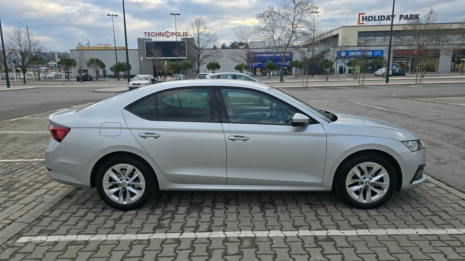 Skoda Octavia 1.5 TSI Mild Hybrid (MHEV) Edition - изображение 7