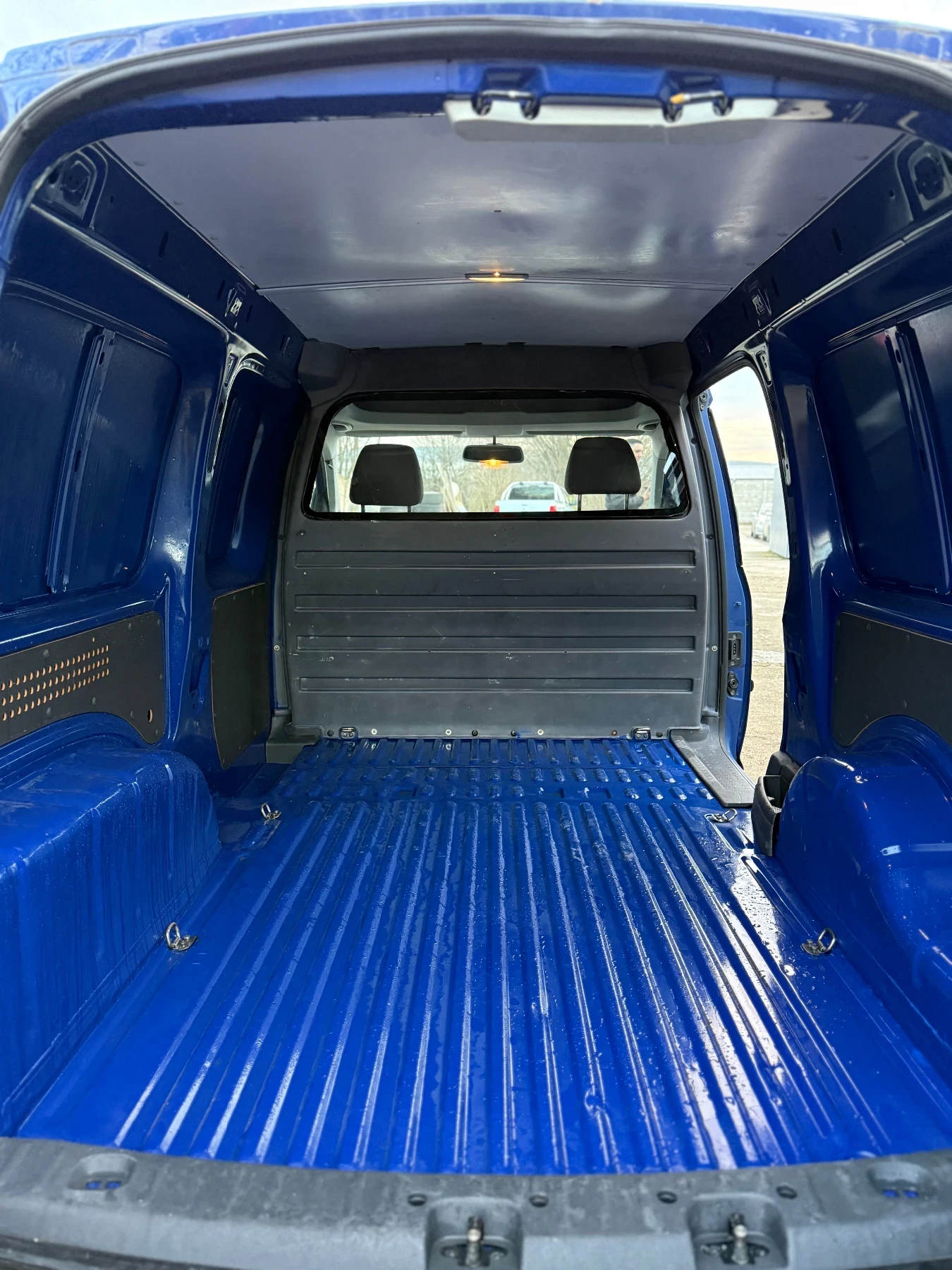 VW Caddy  - изображение 8