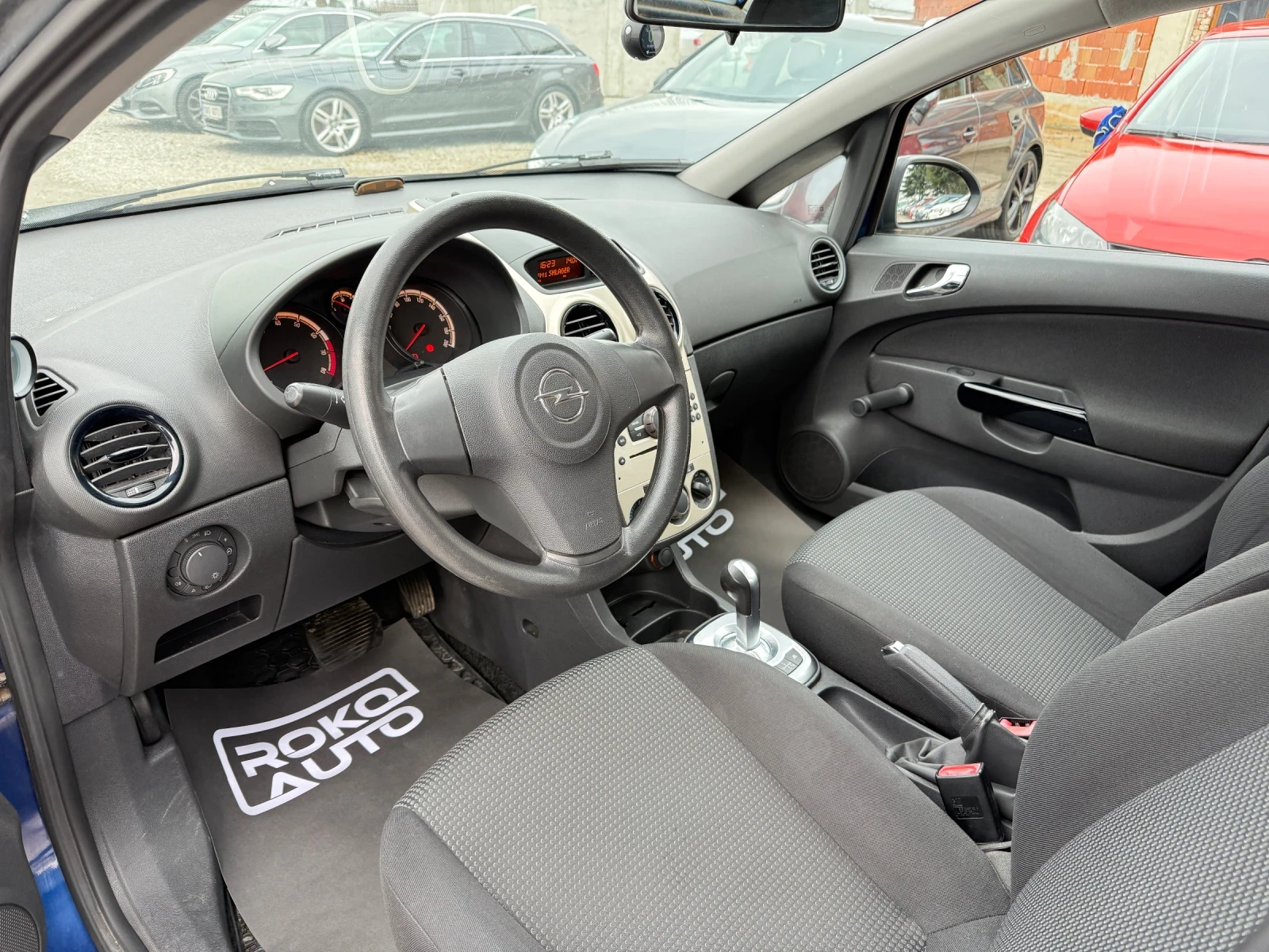 Opel Corsa 1.2 i АВТОМАТИК - изображение 7
