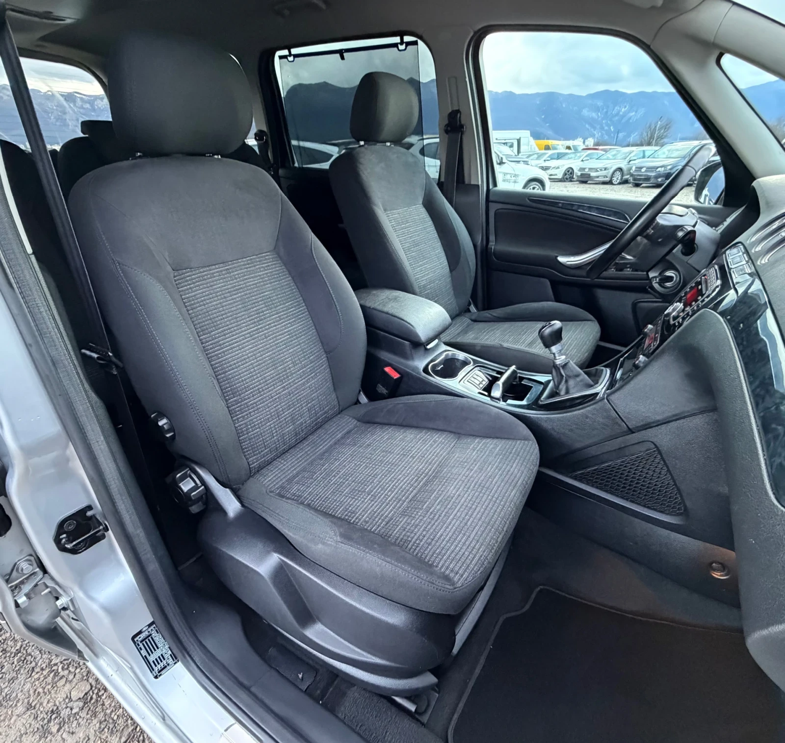 Ford Galaxy 2.0TDCi 140�� * 7-�����* * ������* * Face*  | Mobile.bg � ����������� 14