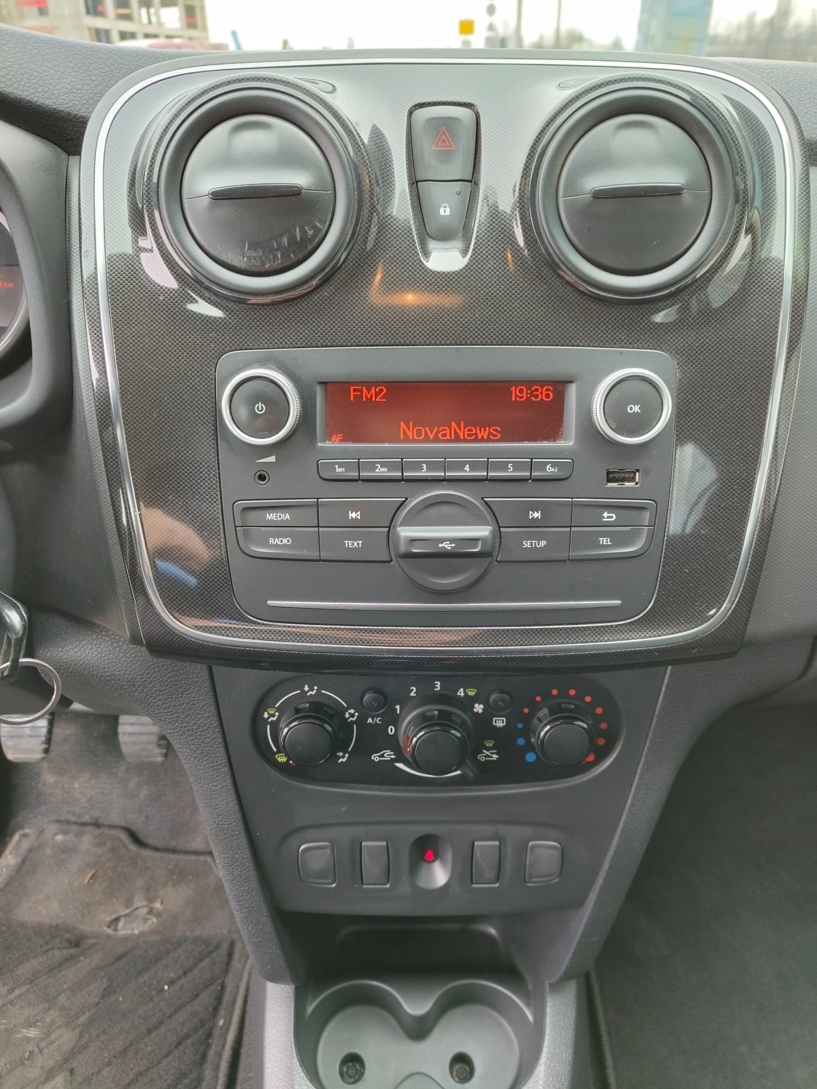 Dacia Sandero N1 | Mobile.bg � ����������� 13
