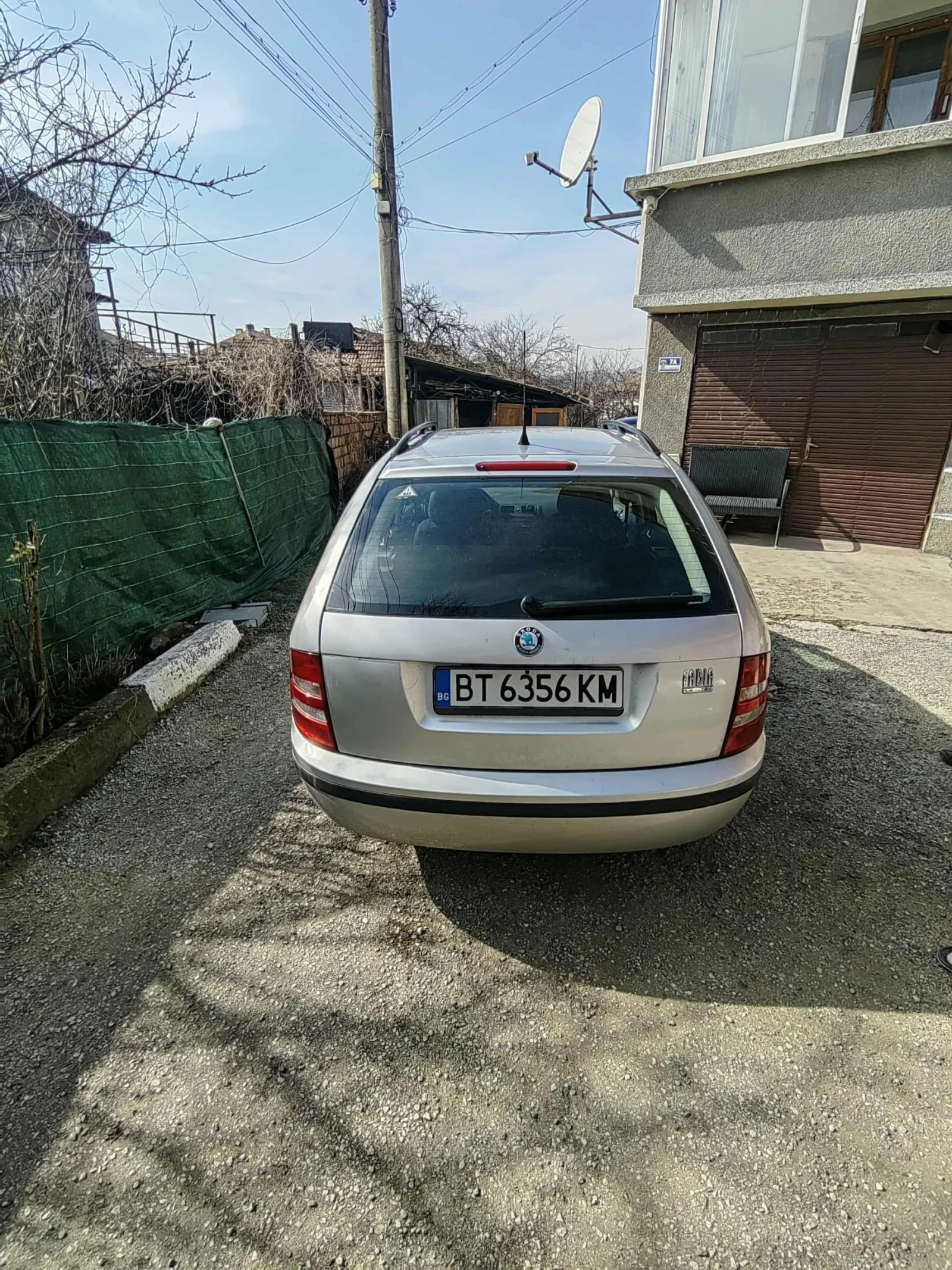 Skoda Fabia 1.4 -Газова уредба, снимка 3 - Автомобили и джипове - 53710658