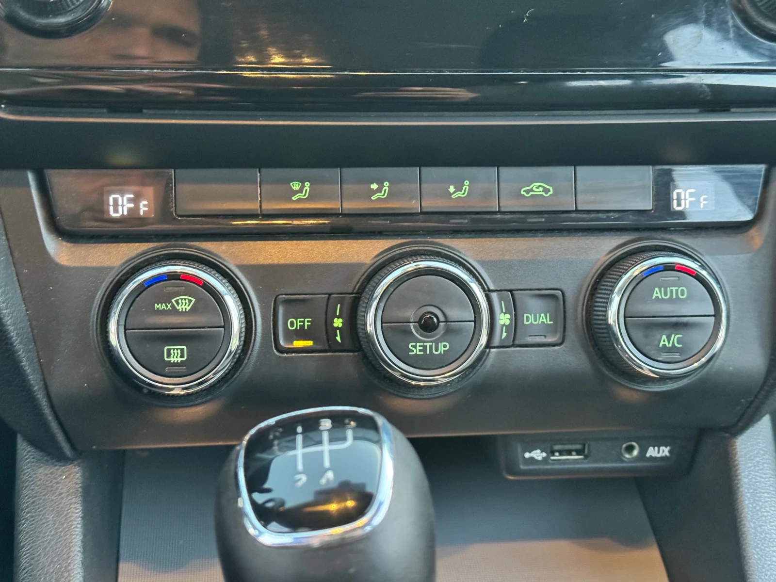 Skoda Octavia, снимка 12 - Автомобили и джипове - 53938913