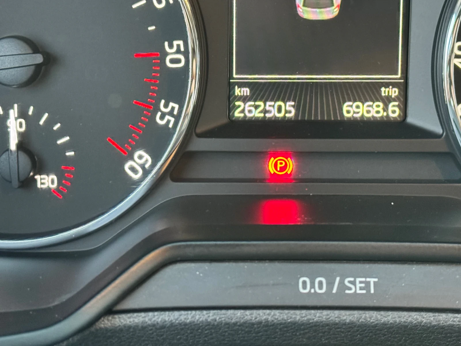 Skoda Octavia, снимка 10 - Автомобили и джипове - 53938913