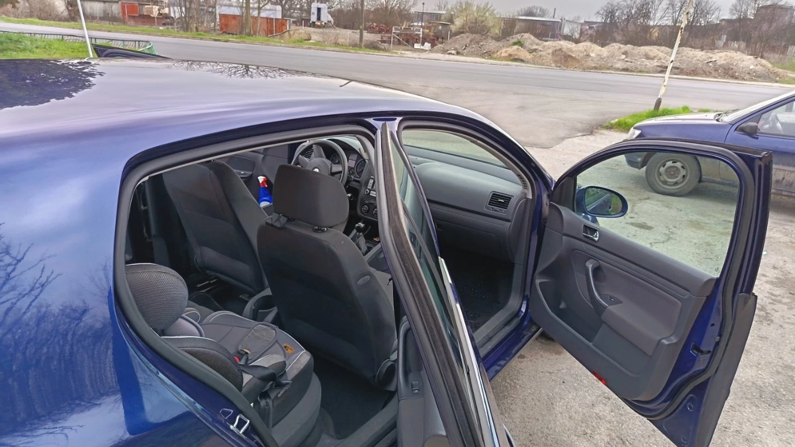 VW Golf, снимка 8 - Автомобили и джипове - 54010871