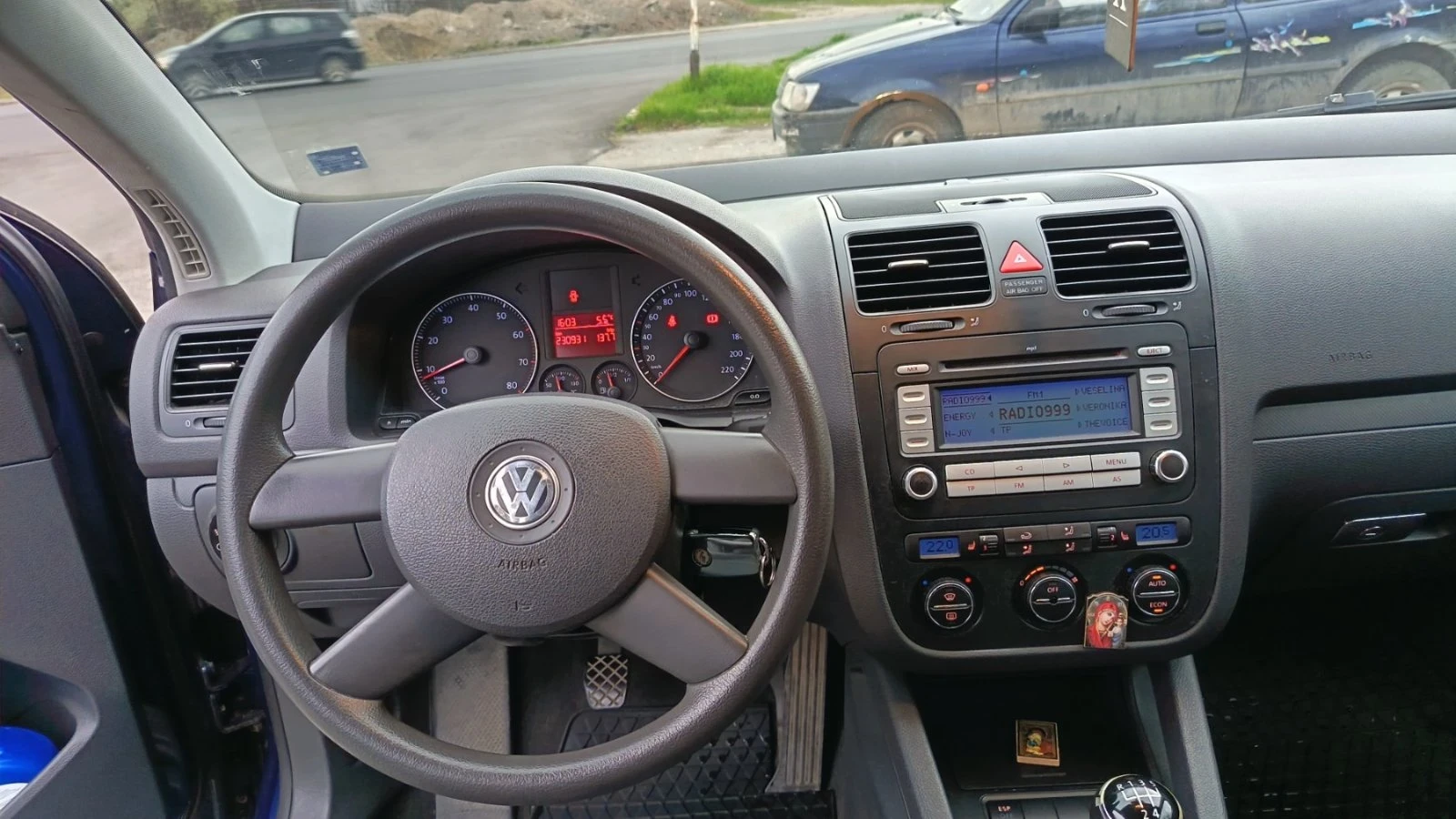 VW Golf, снимка 10 - Автомобили и джипове - 54010871