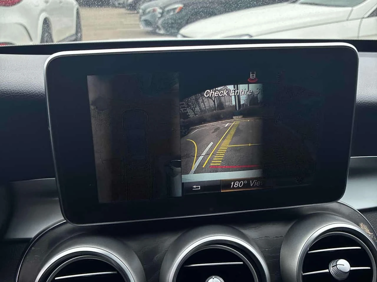 Mercedes-Benz C 300 * CARFAX * ЦЕНА ДО БГ, снимка 10 - Автомобили и джипове - 54089768