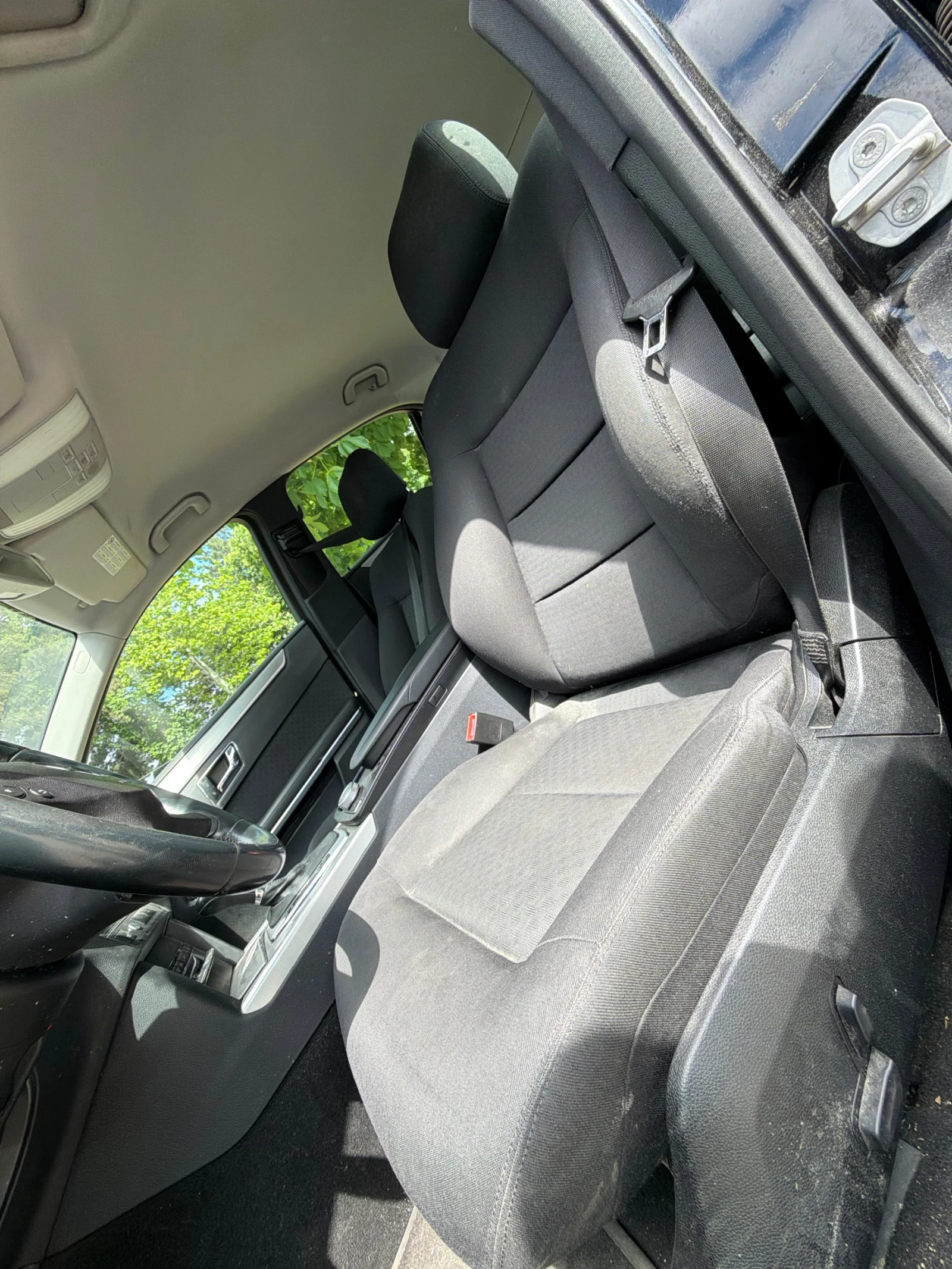 Mercedes-Benz E 220 Автоматик* Elegance, снимка 8 - Автомобили и джипове - 54587333
