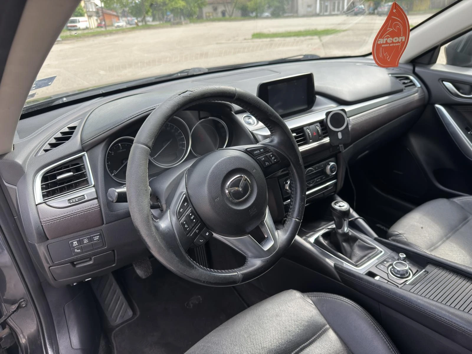 Mazda 6 2.2 SKYACTIV-D, снимка 6 - Автомобили и джипове - 54623581