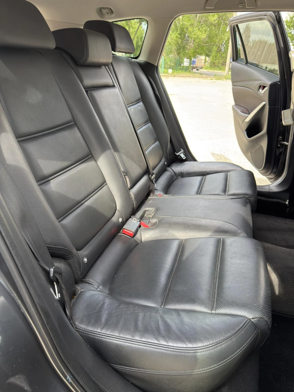 Mazda 6 2.2 SKYACTIV-D, снимка 8 - Автомобили и джипове - 54623581