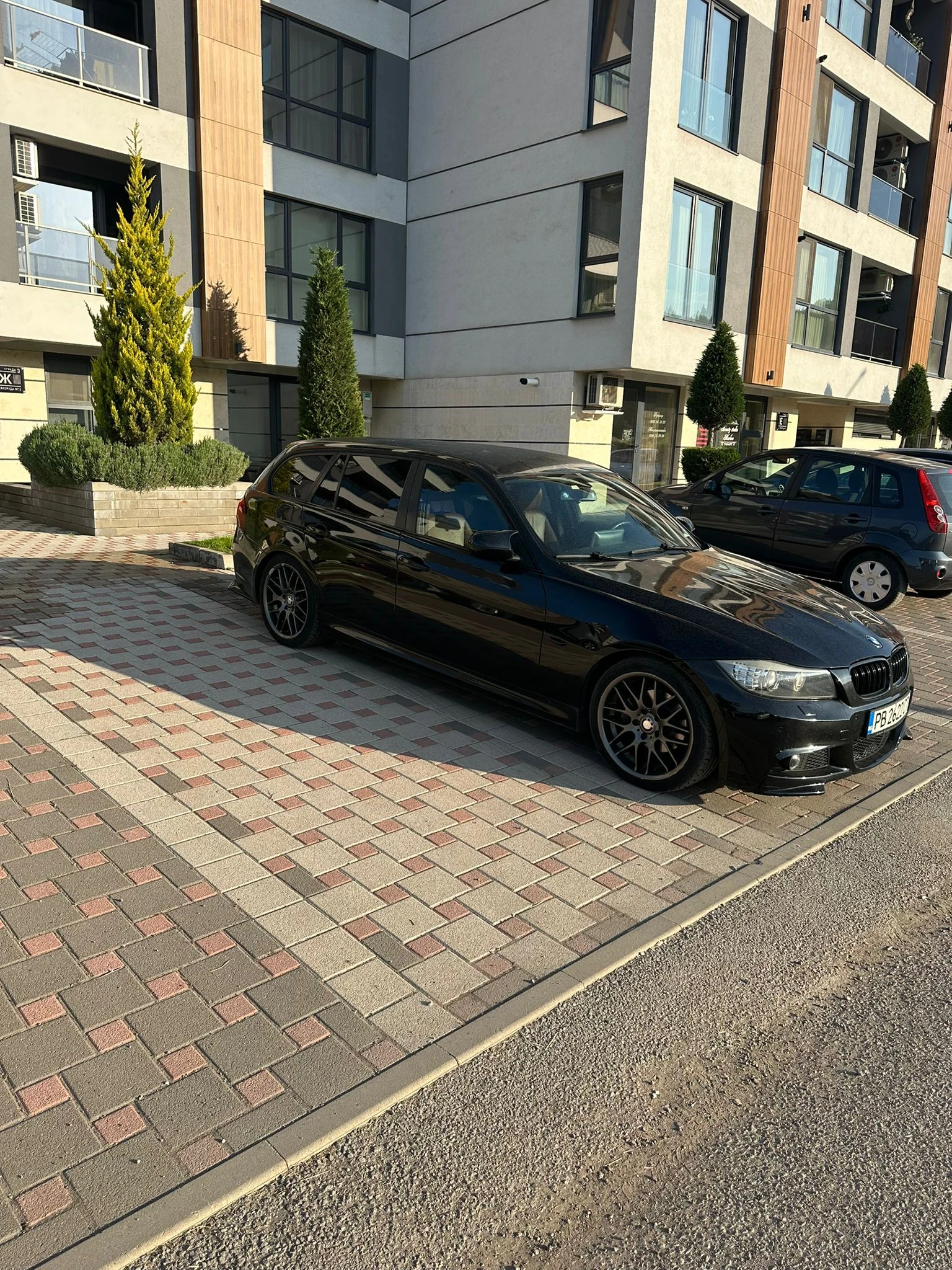 BMW 320 2d, снимка 5 - Автомобили и джипове - 54733635
