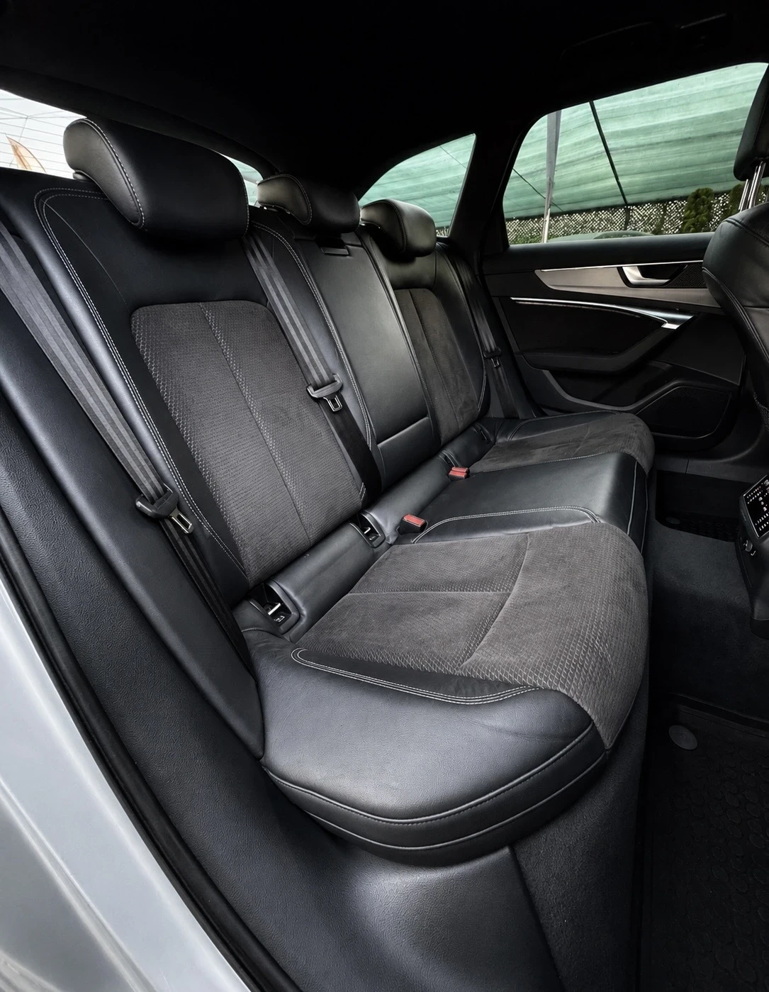 Audi A6 QUATTRO| MATRIX| DIGITAL| S-LINE| 8ZF| ЛИЗИНГ, снимка 10 - Автомобили и джипове - 55052803