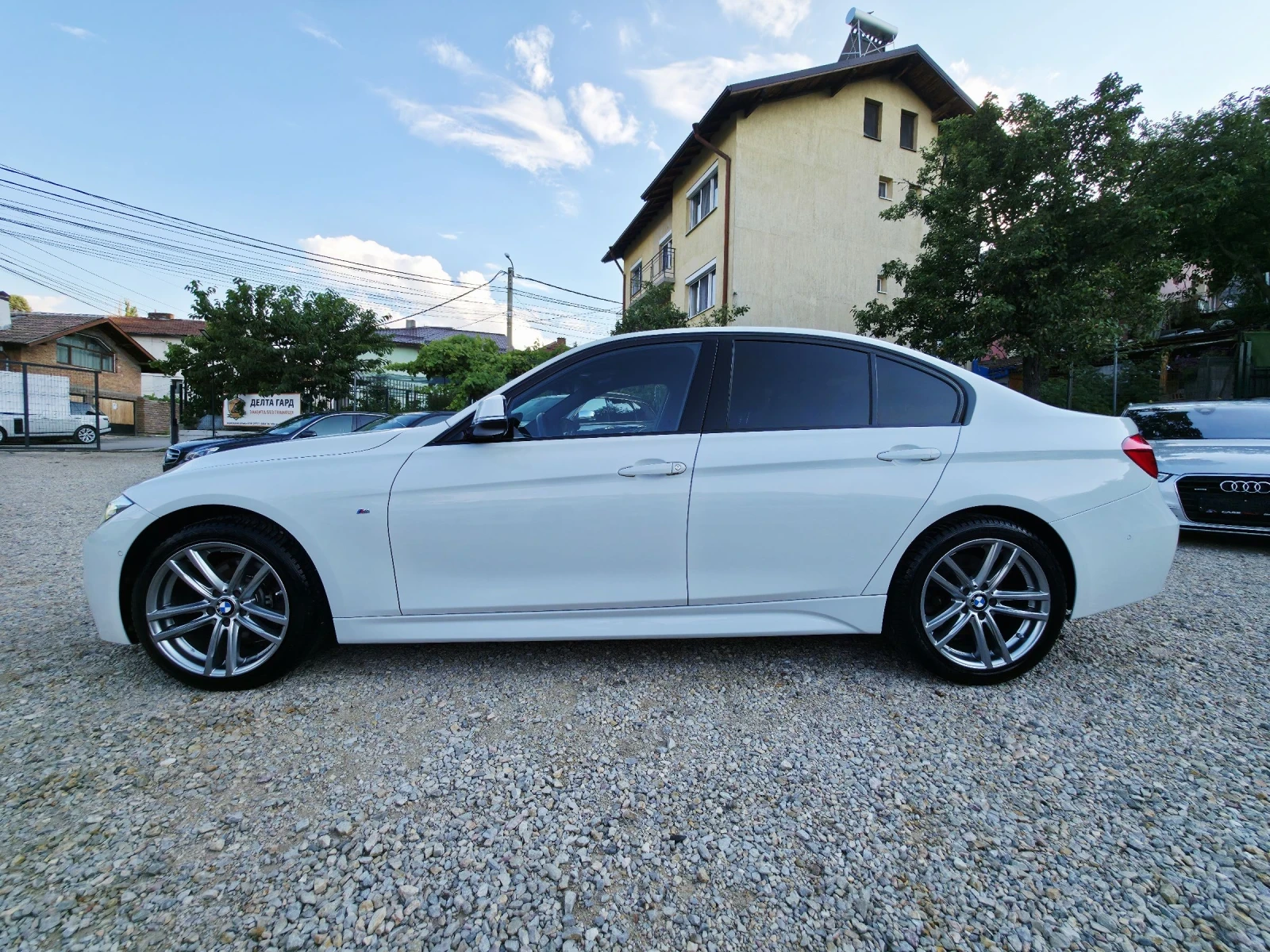 BMW 330 M PERFORMАNCE 4X4, снимка 4 - Автомобили и джипове - 55191913