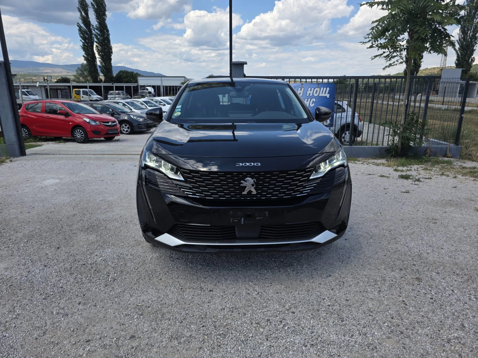 Peugeot 3008 1.5 BlueHDi Навигация| Камера| 360, снимка 2 - Автомобили и джипове - 55262650