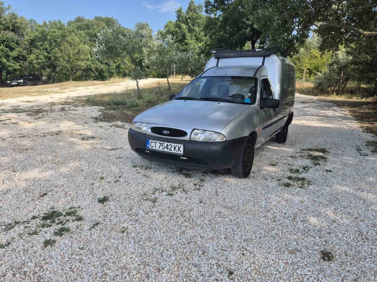 Ford Courier Ford fiesta куриер1.8D, снимка 2 - Автомобили и джипове - 55434136