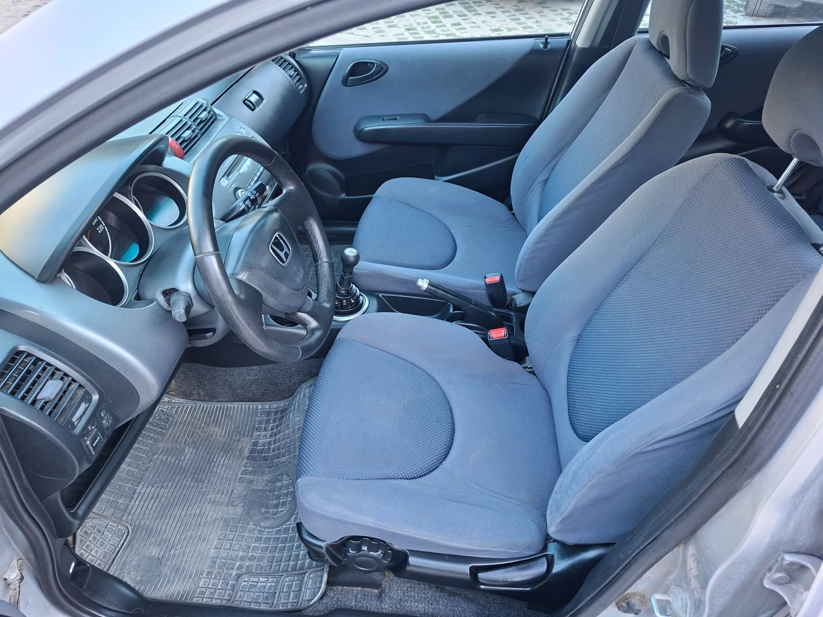 Honda Jazz 1.2 Клима, снимка 15 - Автомобили и джипове - 55629829