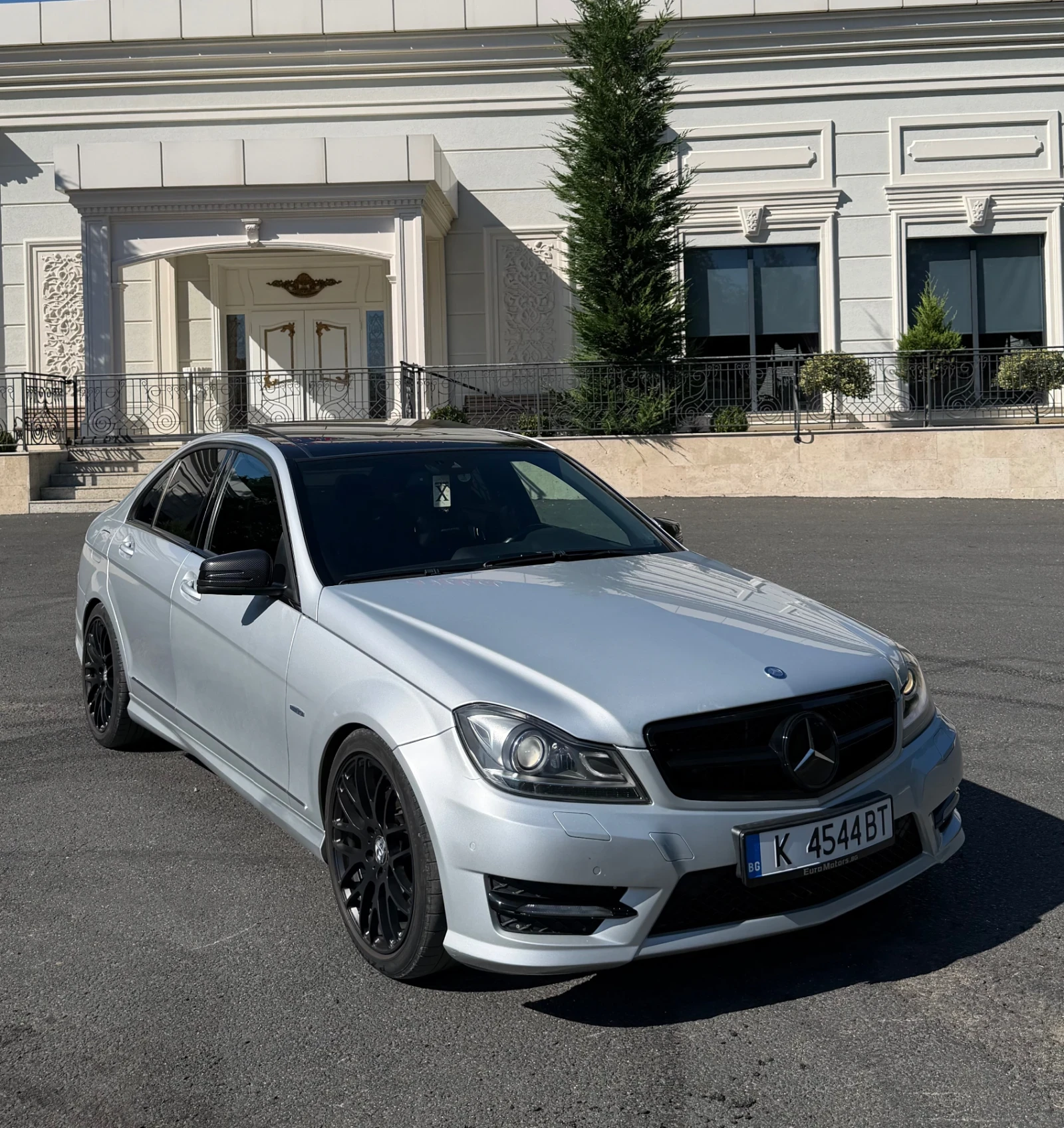 Mercedes-Benz C 250 AMG PACK 4MATIC
