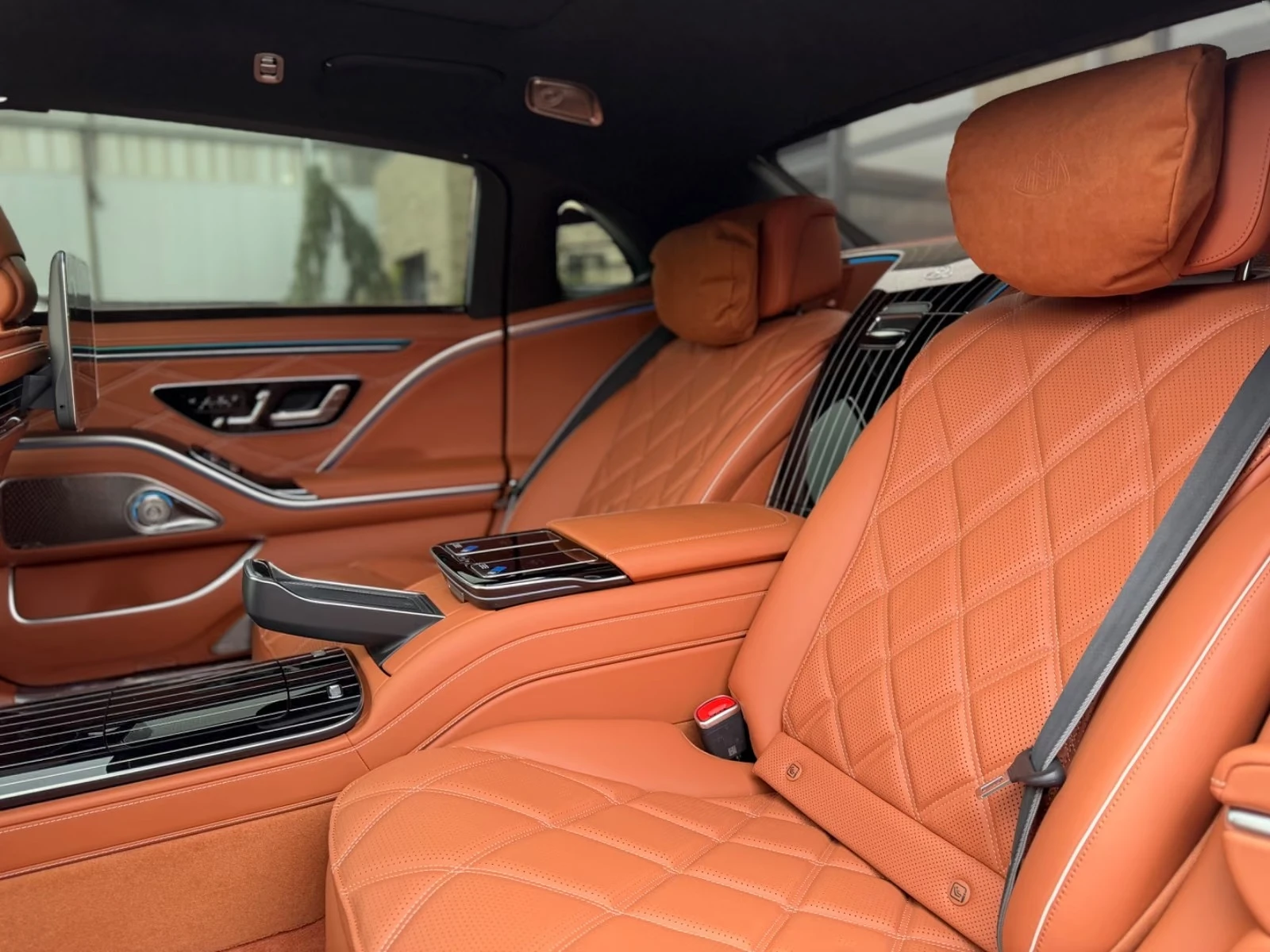Mercedes-Benz S 680 V12 MAYBACH * NEW 2026* FIRST-CLASS TV, снимка 12 - Автомобили и джипове - 55825795