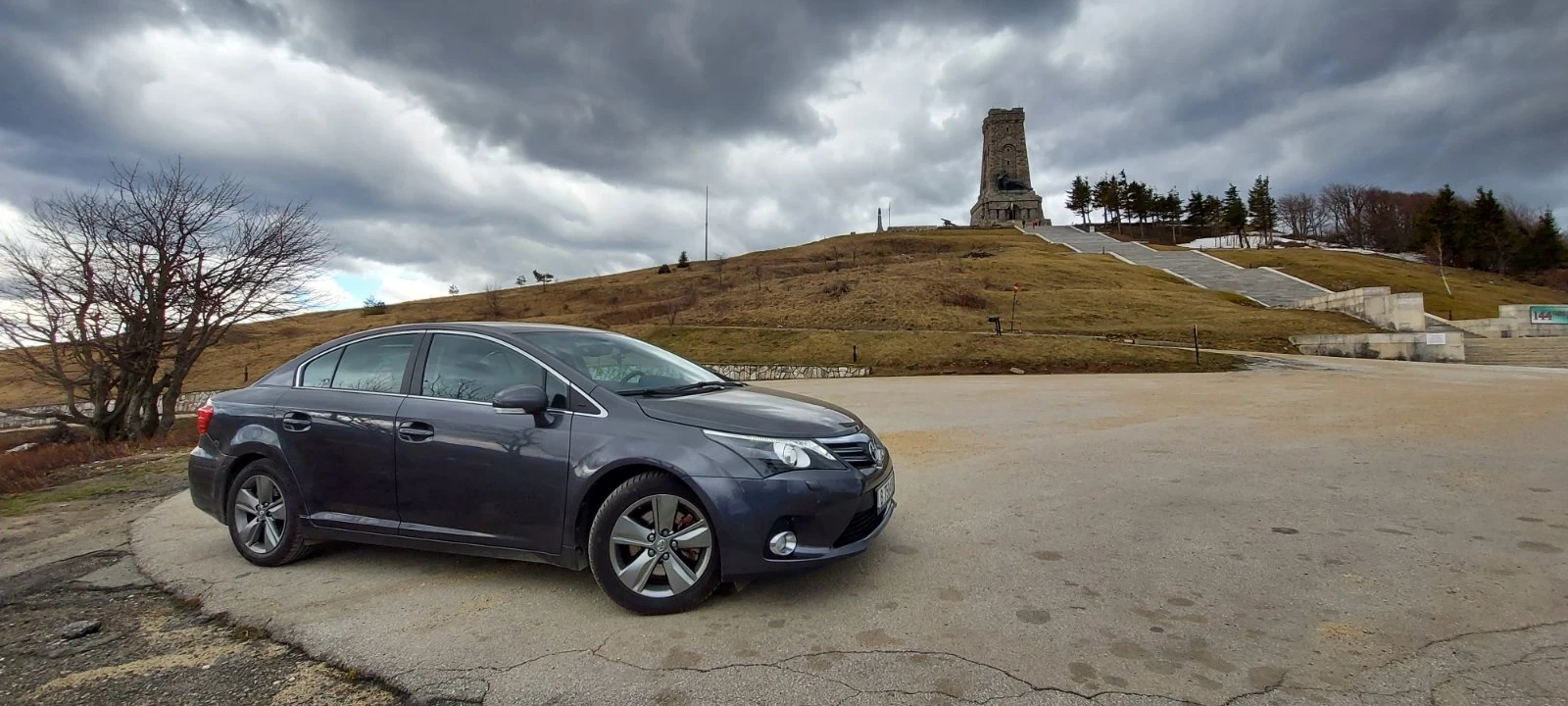 Toyota Avensis, снимка 3 - Автомобили и джипове - 56216635