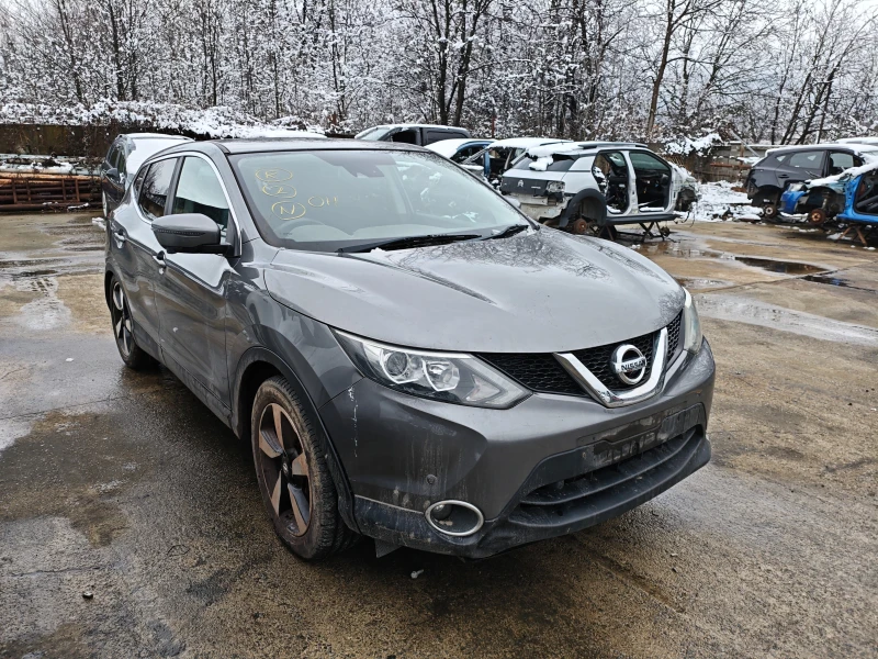 Nissan Qashqai 1.5dci, снимка 12 - Автомобили и джипове - 51708493