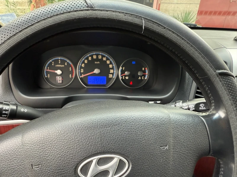 Hyundai Santa fe, снимка 9 - Автомобили и джипове - 51947967