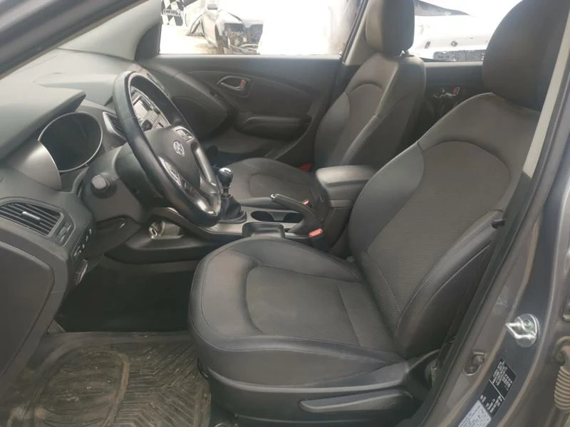 Hyundai IX35 2.0GDI face, снимка 8 - Автомобили и джипове - 36355564