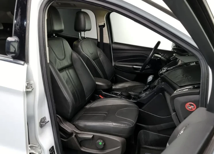 Ford Kuga 2.0 TDCI Titanium - изображение 10