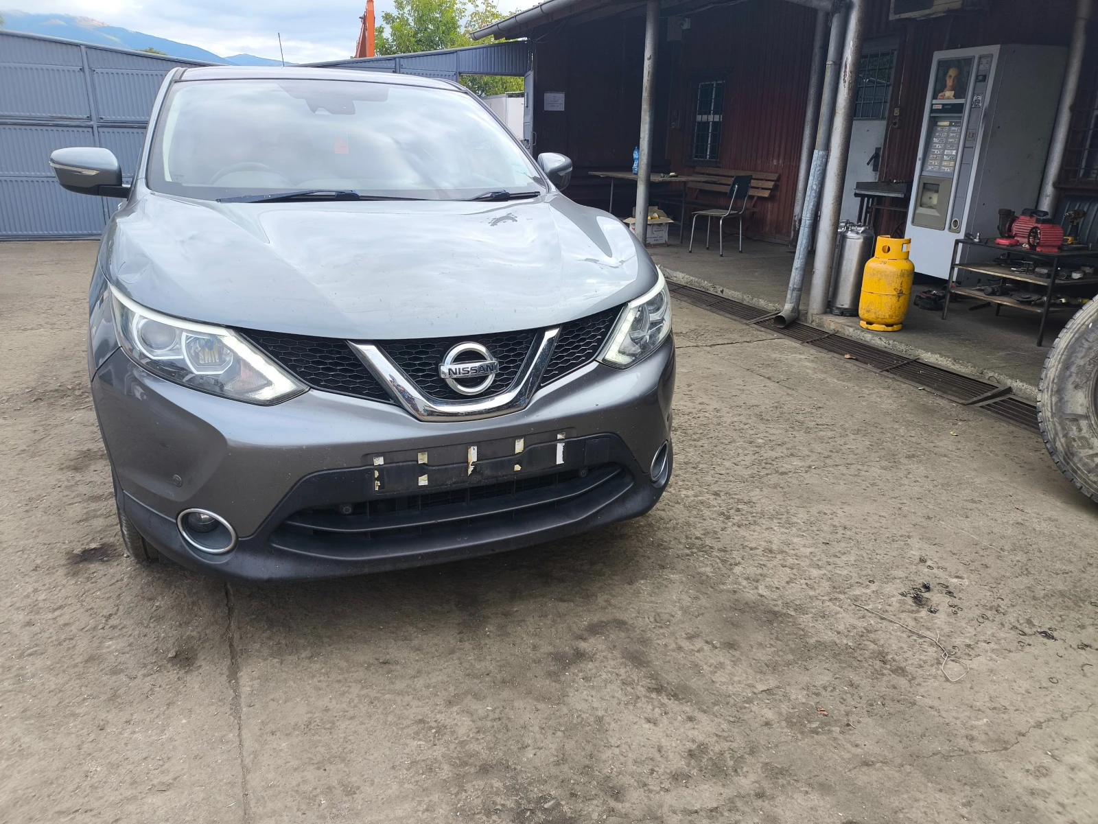 Nissan Qashqai 1.5dci, снимка 1