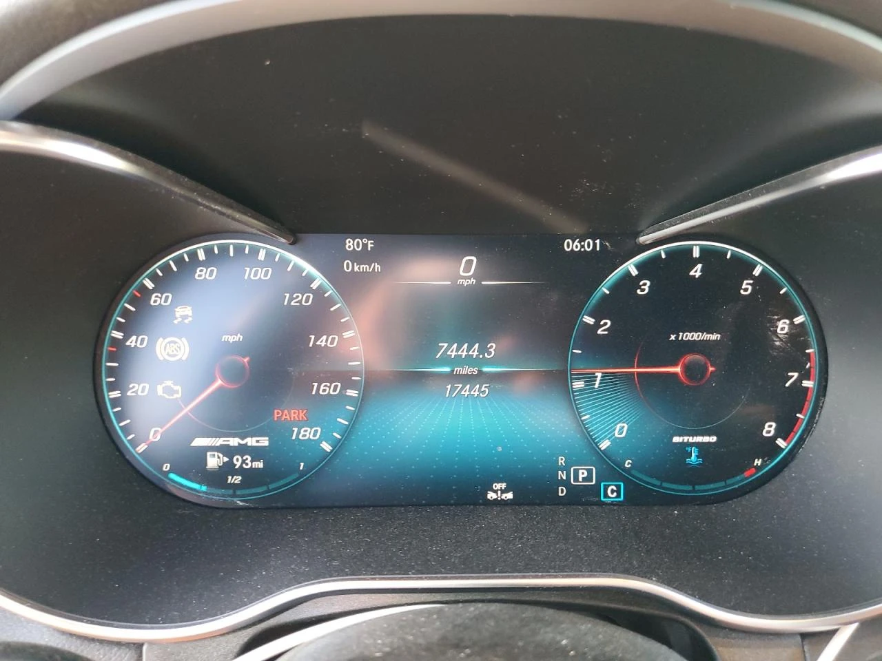Mercedes-Benz GLC 43 AMG 4MATIC* AMG* ДИГ.ТАБЛО* ПОДГРЕВИ* ПАНОРАМА - изображение 9