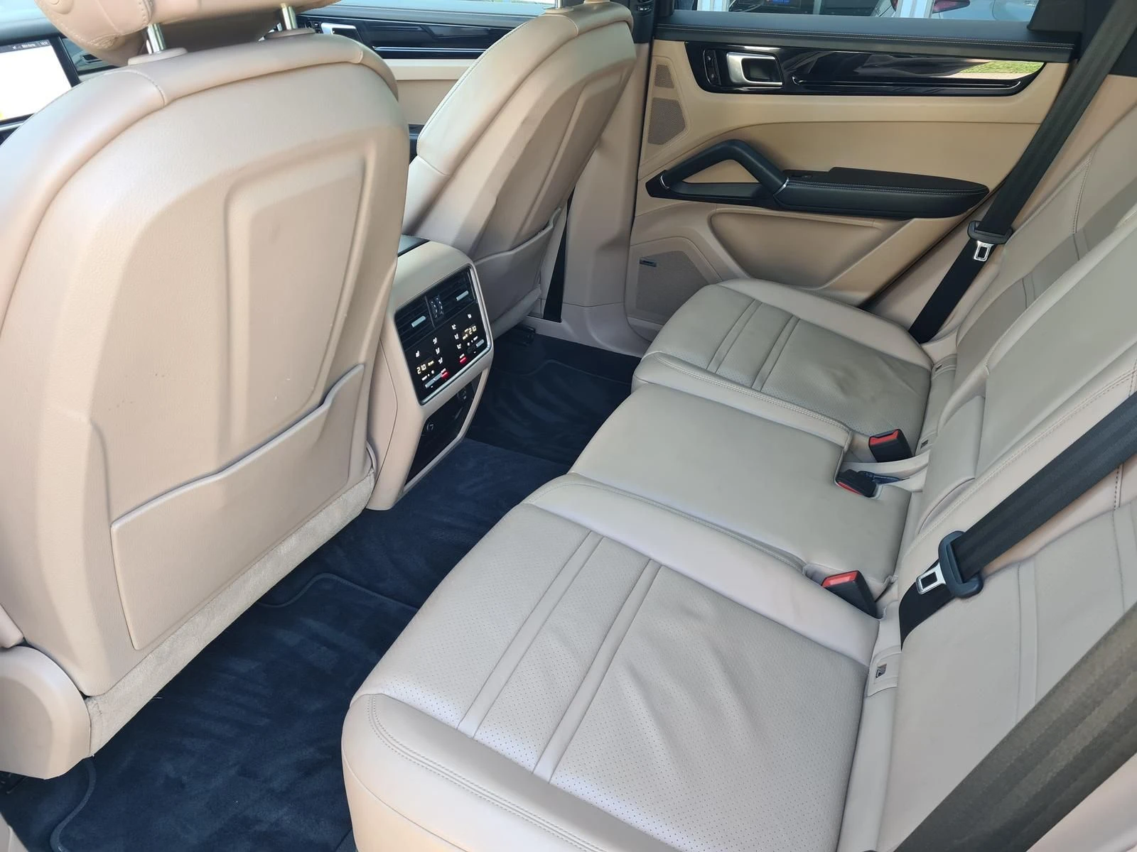 Porsche Cayenne 3.0/340HP/PANO/360/SOFT-CLOSE/NAVI/LED/4X4/228v | Mobile.bg   12