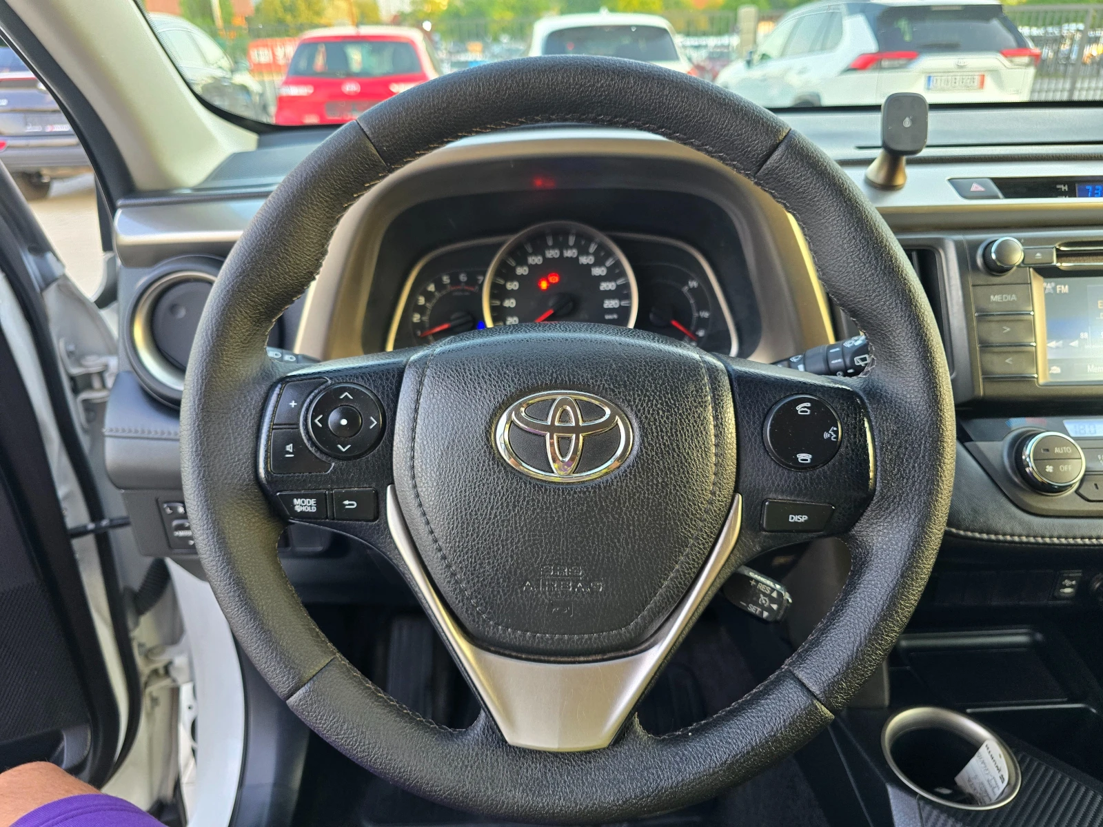 Toyota Rav4 2.0D4-D, 124к.с., Keyless, Камера! - изображение 10