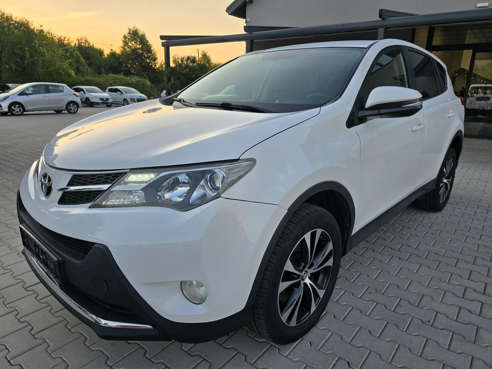 Toyota Rav4 2.0D4-D, 124к.с., Keyless, Камера! - изображение 7