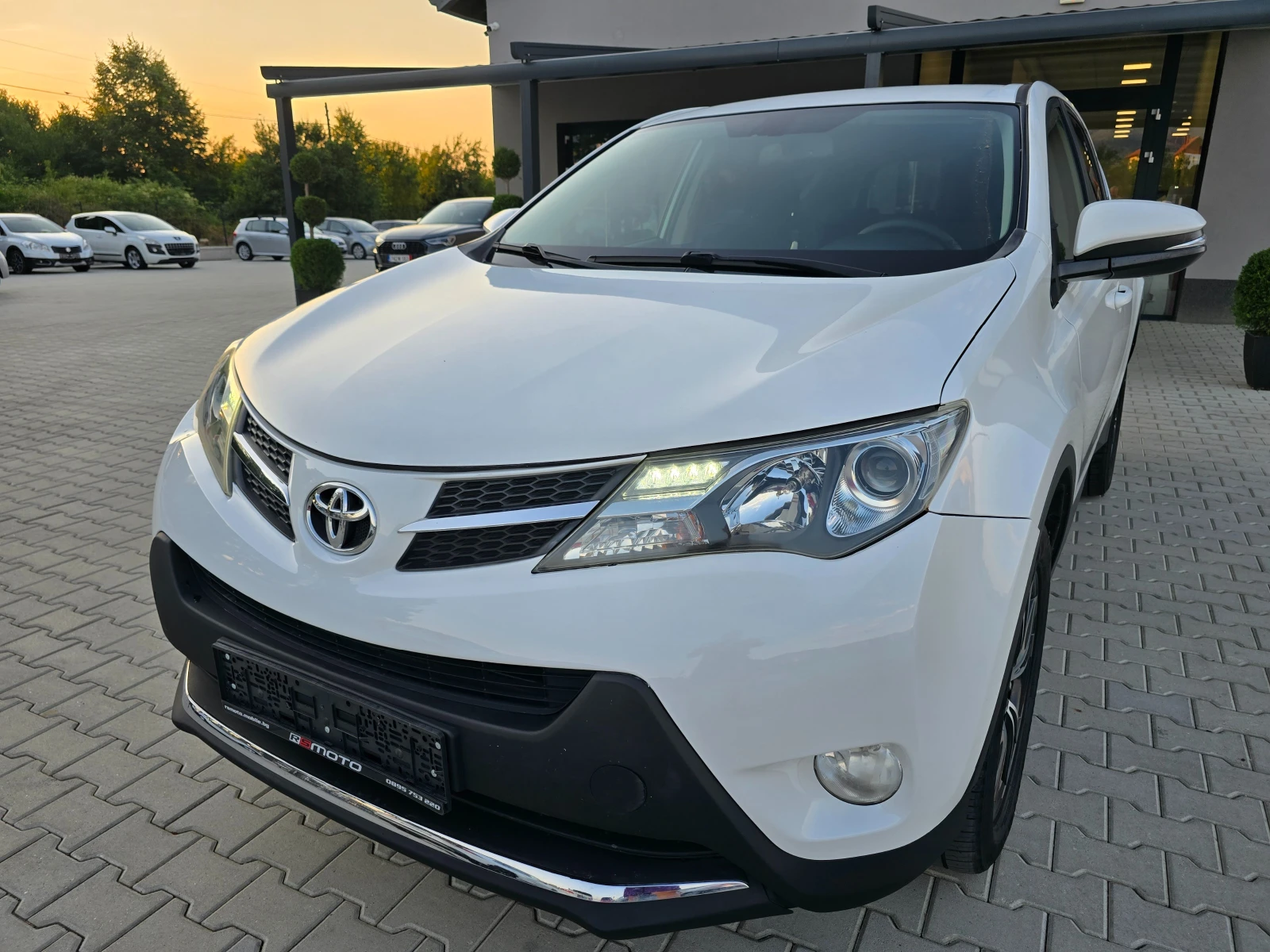 Toyota Rav4 2.0D4-D, 124к.с., Keyless, Камера! - изображение 9