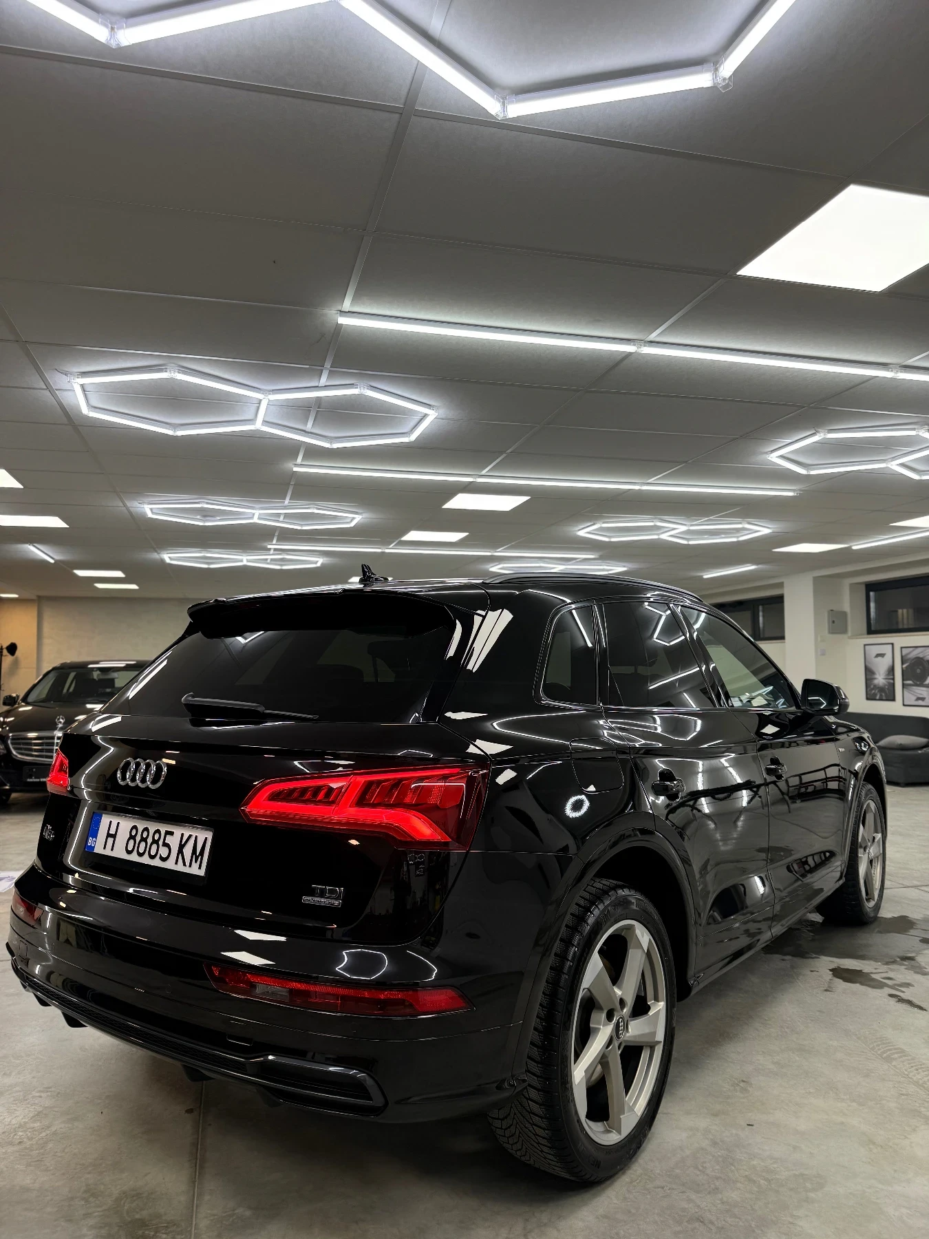 Audi Q5 50 TDI* 3x S-line PLUS* MATRIX* DISTRONIC*  - изображение 6