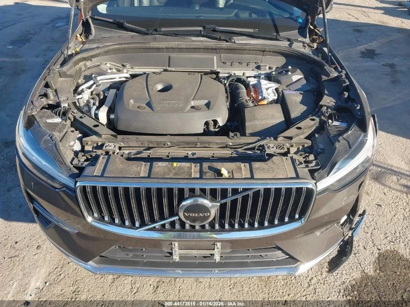 Volvo XC60 RECHARGE PLUG-IN HYBRID T8 INSCRIPTION EXTENDED R - изображение 9