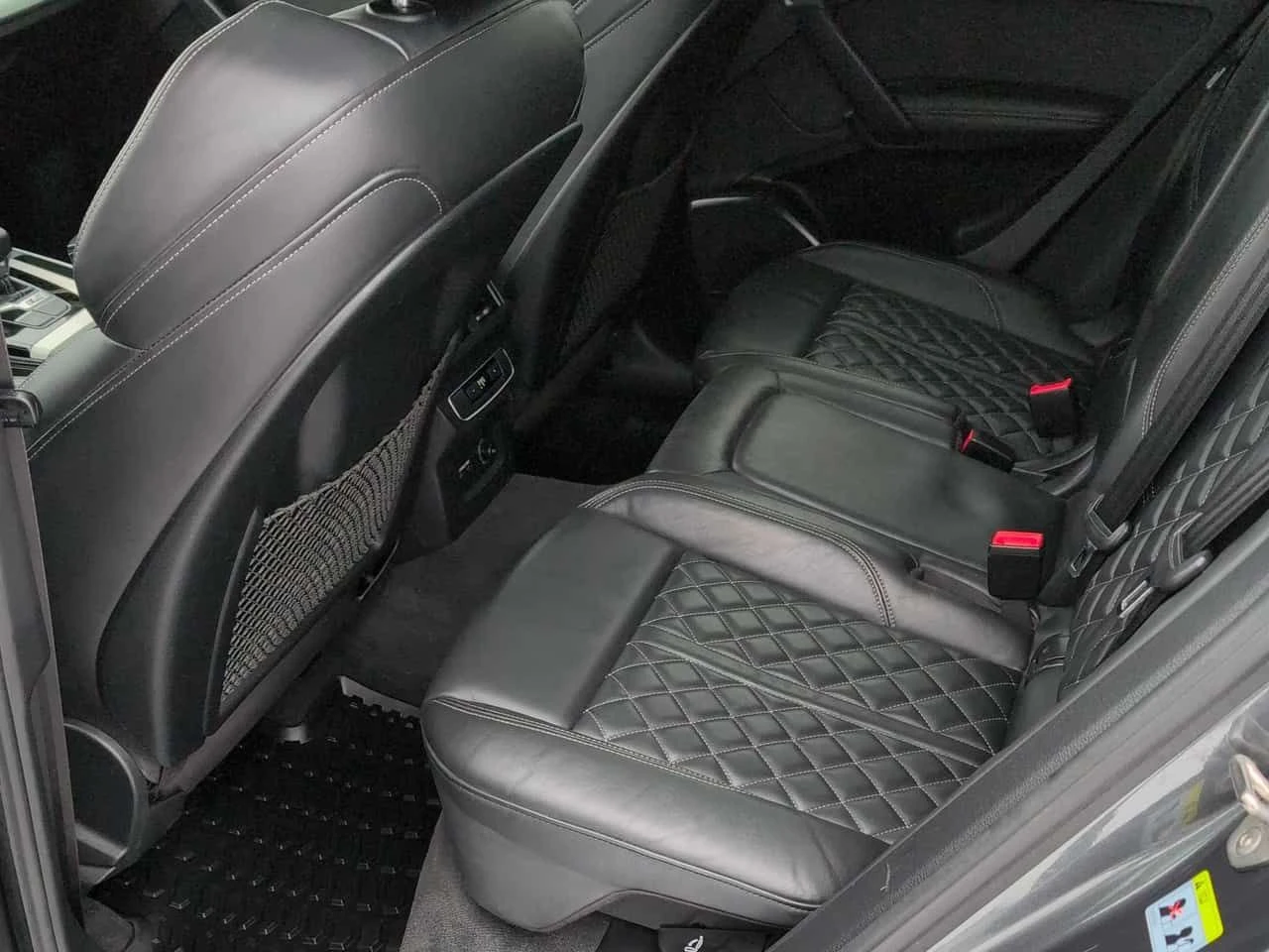 Audi SQ5 Progressiv  CARFAX, снимка 15 - Автомобили и джипове - 53715568