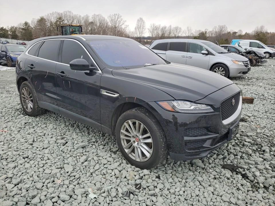 Jaguar F-PACE KEYLESS* КОЖА* НАВИГАЦИЯ - изображение 2