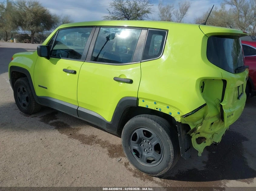 Jeep Renegade 2.4L I-4 VVT, 180HP 4X4 Drive, снимка 3 - Автомобили и джипове - 53829135