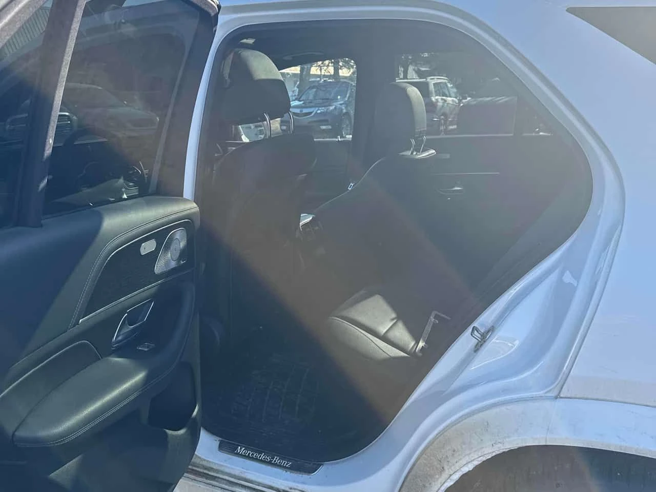 Mercedes-Benz GLE 450 4MATIC* DISTRONIC* BURMESTER* 360* AMBIENT* , снимка 11 - Автомобили и джипове - 54302436