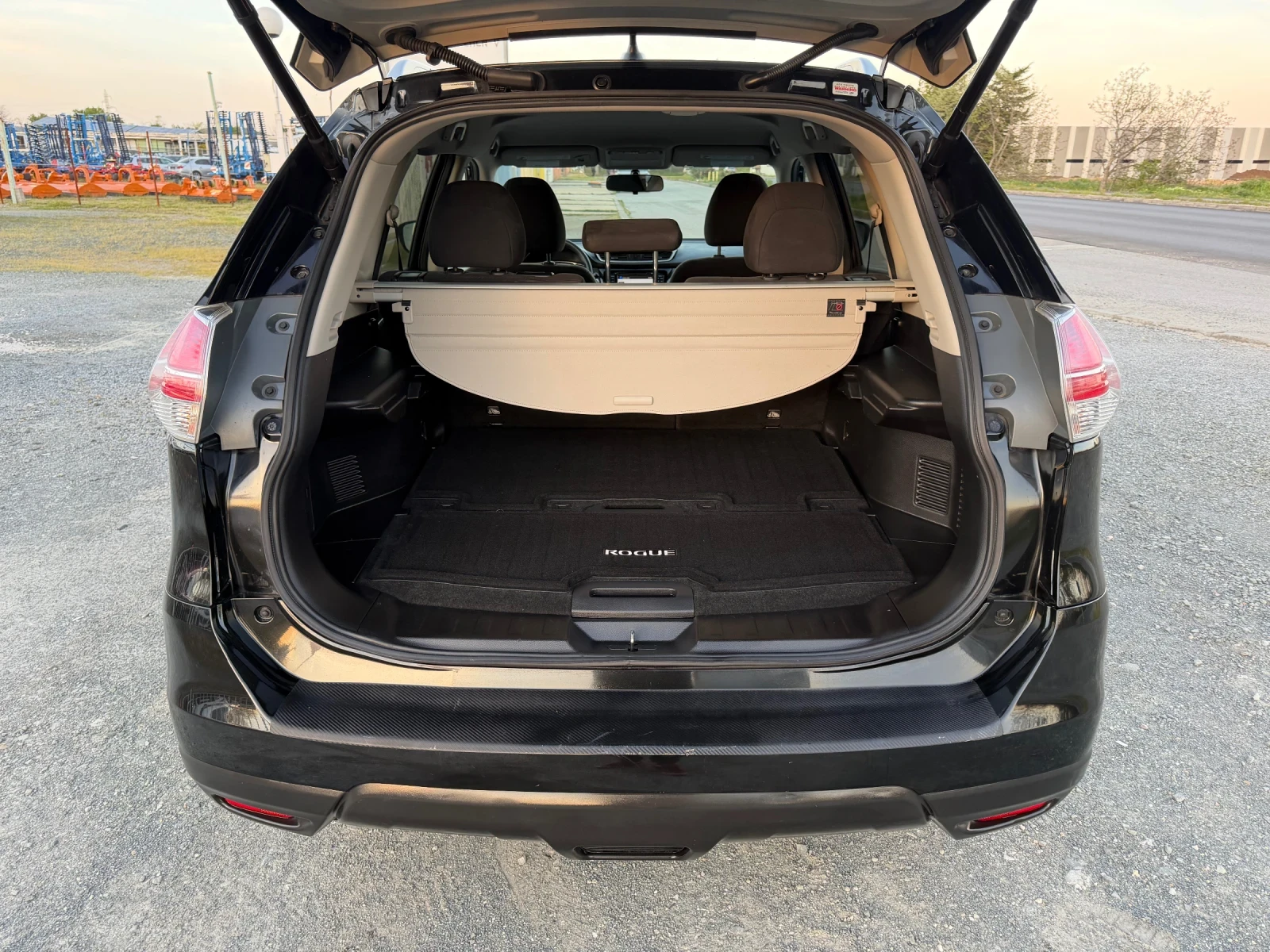 Nissan Rogue 2.5i - 171 / 4�4 / ��������� / 360 ������ / ����6 | Mobile.bg � ����������� 14