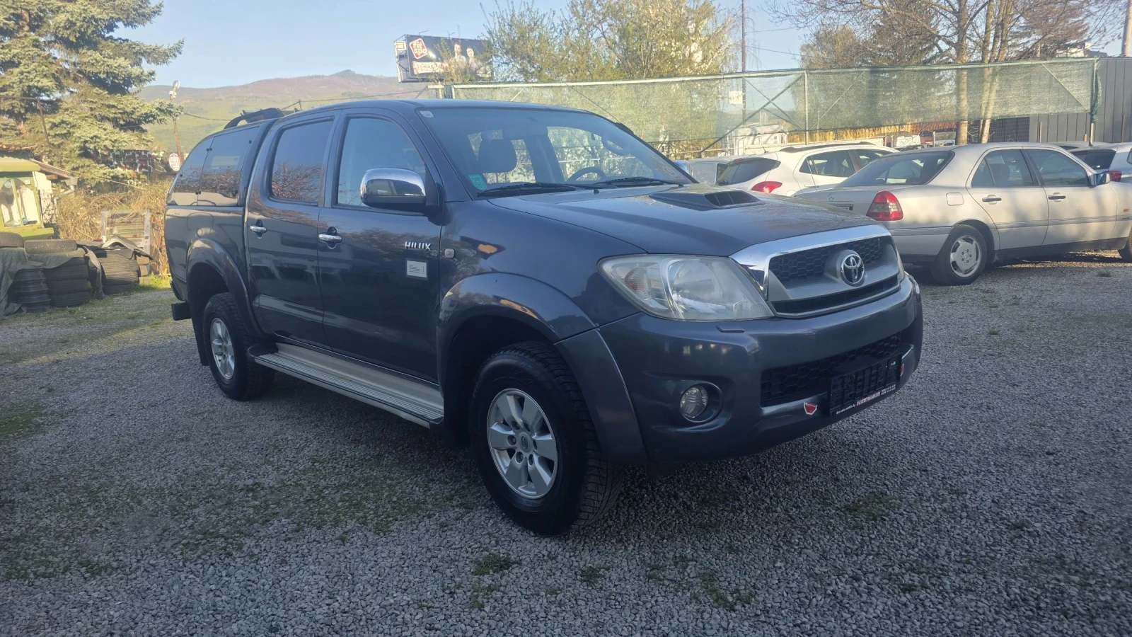 Toyota Hilux 2.5D4D 144k.s., снимка 2 - Автомобили и джипове - 54334046